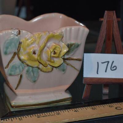 McCoy 1950 Wild Rose Planter 