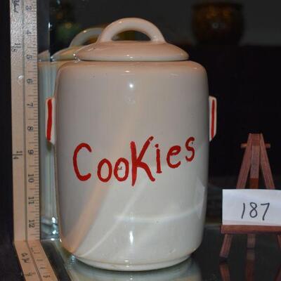 McCoy 1946 Cylinder Cookie Jar w/Lid 