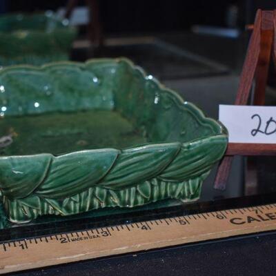 McCoy 1953 Green Centerpiece 