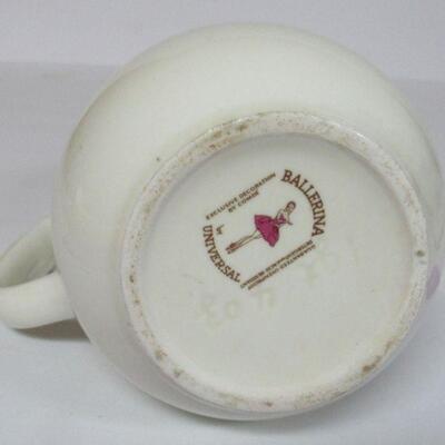 Universal Potteries Ballerina Rose Pitcher