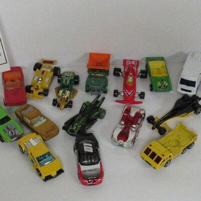 16 Cars, Hotwheels Matchbox