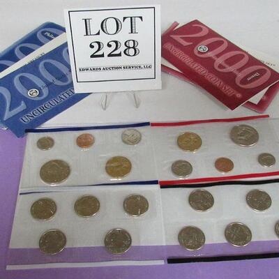 2000 Uncirculated Coin Set