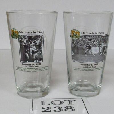 Green Bay Packers Complete Set of 6 Moments In Time Pint Glasses Super Condition