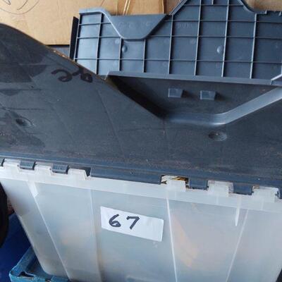 LOT 67 -Assorted lot