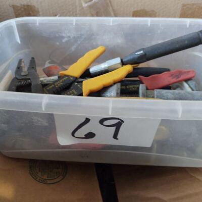 Bin of assorted HANDtools 