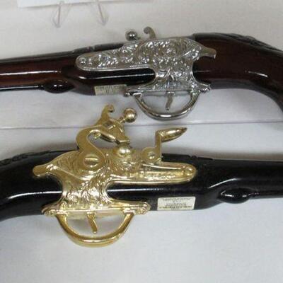 Avon Pair Dueling Pistols Wild Country After Shave and Deep Woods After Shave Almost Full