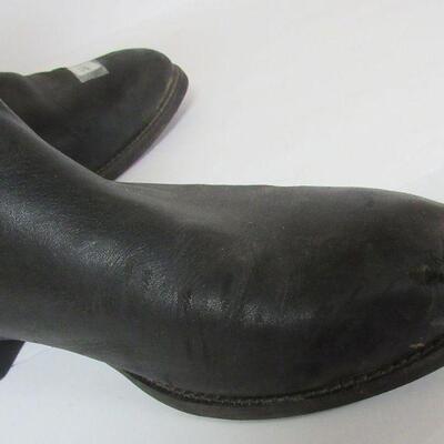 Men's Ariat Boots, 11D, Leather Uppers