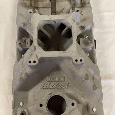 Edelbrock Torker Intake