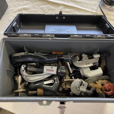 Pipe cutters, plastic tool box 