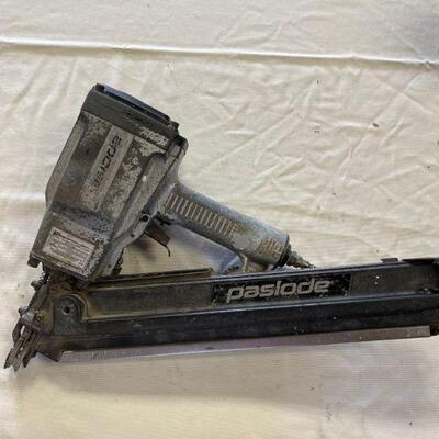 Paslode Nail gun 5300 plus I0X895