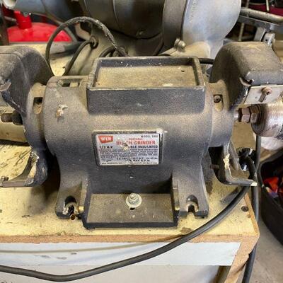 WEN model 1800 bench grinder 1/2 hp