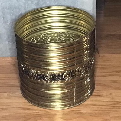 105 - English Firewood Barrel