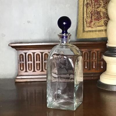 127 - Square Glass Liquor Decanter