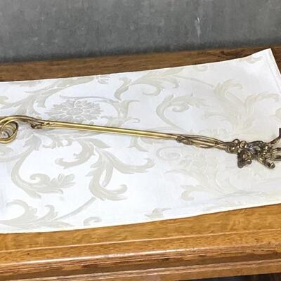 138 - Abstract Brass Back Scratcher