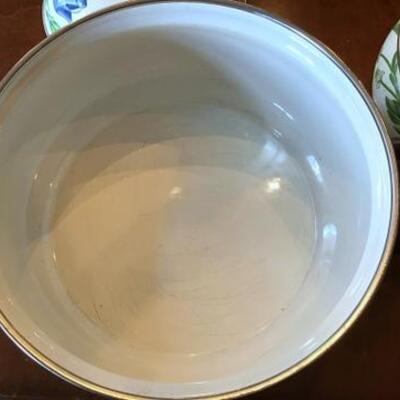 K121 - Villeroy & Boch Dutch Oven & Sauce Pot 