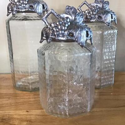 K123 - Fantastic 3 Pc. Arthur Court Canister Set