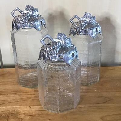 K123 - Fantastic 3 Pc. Arthur Court Canister Set