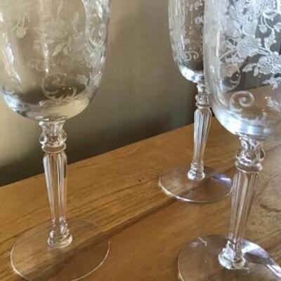 K134 - (3) Floral Etched Goblets