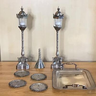 K141 - 8 pc Metalware Lot 