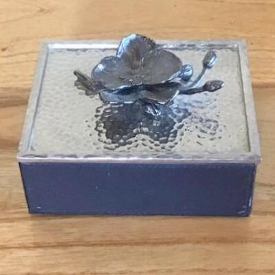 K149 - Michael Aram Trinket Box