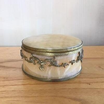 K154 - Round Marble Trinket/Jewelry Box w/ Brass Trim