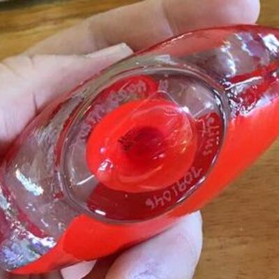 K156AA - Kosta Bota Art Glass Lips 