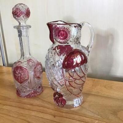 K157 - Glass Owl Pitcher & Glass Decanter