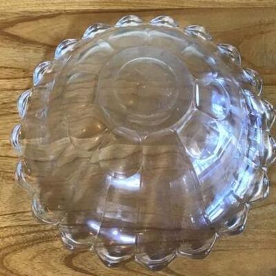 K163 - Large Clear Centerpiece Bowl
