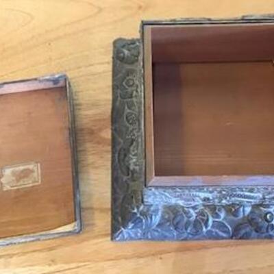 K165 - Jan Barboglio Cross & Metalware Lot