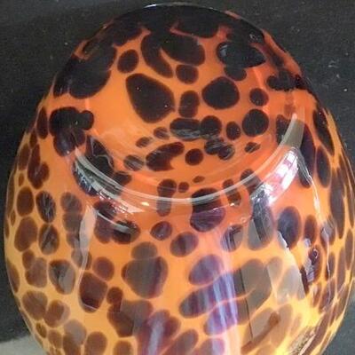 K168 - Leopard Print Art Glass Vase 11.5" Tall