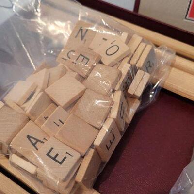 Lot 14: Vintage SCRABBLE Board Game