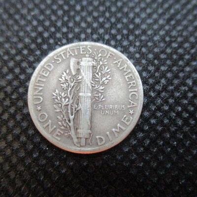 Lot 41 - 1943 Mercury Dime