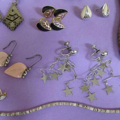 Groovy Lot of 1970s Mod Jewelry -  Read Description for More Details