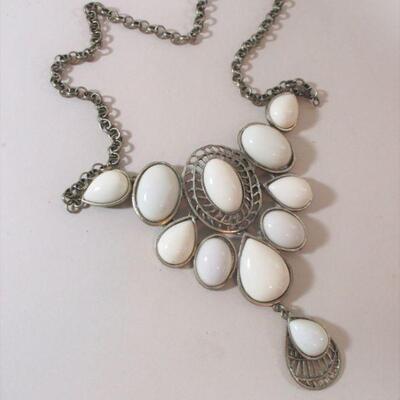Antique Cleo Style Bib Choker/ White teardrop shape Rhinestones 