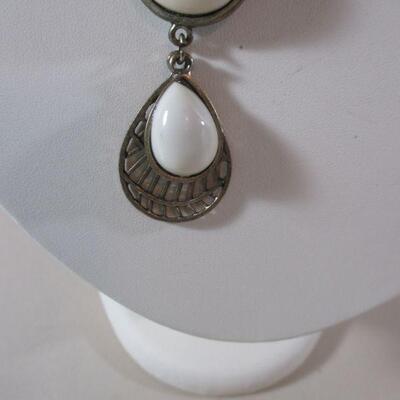 Antique Cleo Style Bib Choker/ White teardrop shape Rhinestones 