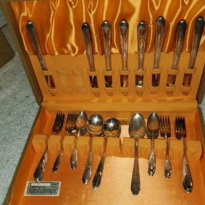WM Roger's A-1 Silverware Set