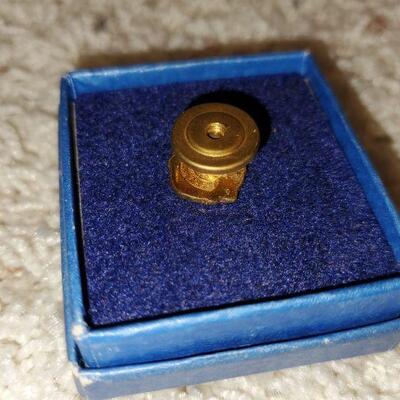 Vintage Lions Pin 