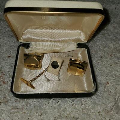 Tie Cuff Set