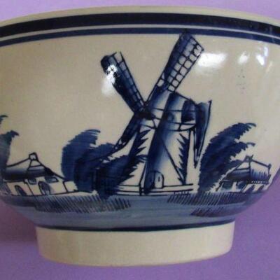 Ironstone Tea Leaf, Spatterware Creamer, Reamer, Holland Theme Bowl
