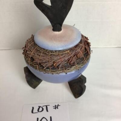 K - 101. Raku Pottery with Natural Fibers