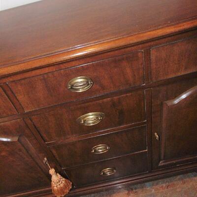 Thomasville Cherry Dining Room Buffet