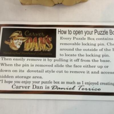 K - 139  Carver Danâ€™s Wooden Puzzle Box