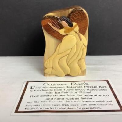 K - 139  Carver Danâ€™s Wooden Puzzle Box