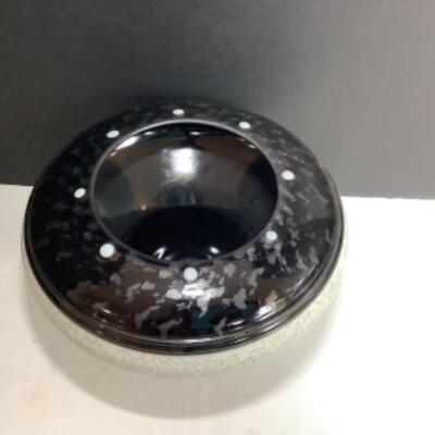 N - 147  Signed / Crafted by Mahler Ceramics Vase 