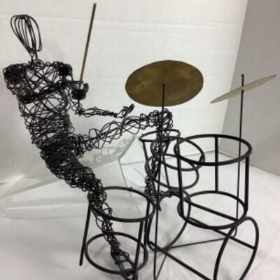 N -153. Signed by Thomas Abstract Wire Drummer