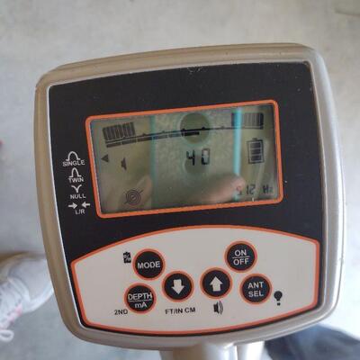 LOT 72  DITCH WITCH 950R - Pipe & Cable Utility Locator 