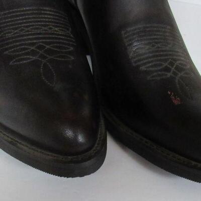 Mens Boots 10.5, Guide Gear Oil Resistant Leather Upper
