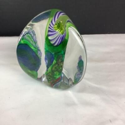 N - 207 Artisan Signed HENRY, & Numbered #204 â€˜97 Hand Blown Glass Paper Weight