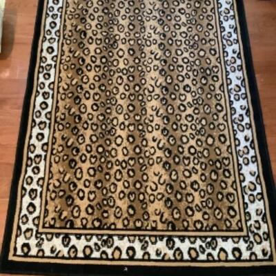 N - 225  The Zone Animal Print Area Rug