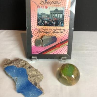N - 230  Certificate of Authenticity of the Berlin Wall  & 2  Additional Pieces